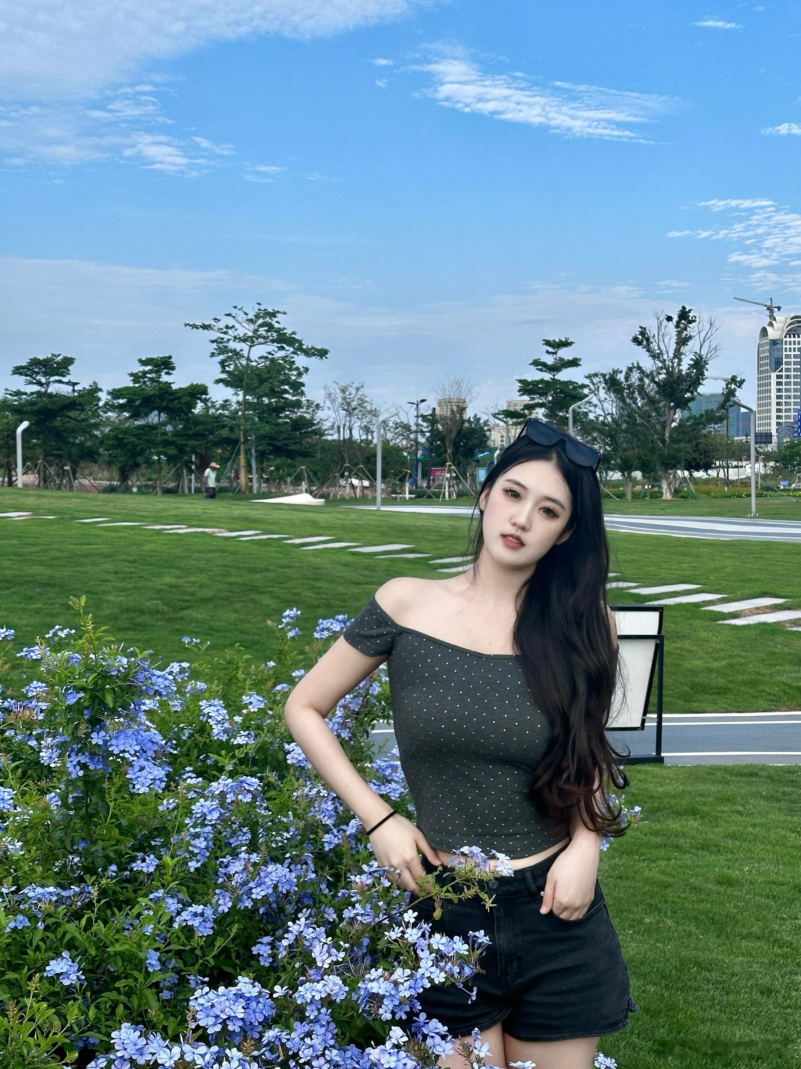 我要我永远快乐浪漫自由  ​​​