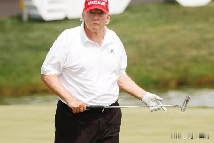 让全世界都等着吧... ​​​

尽管伊朗为回应美国对伊朗港口的封锁再次关闭了霍