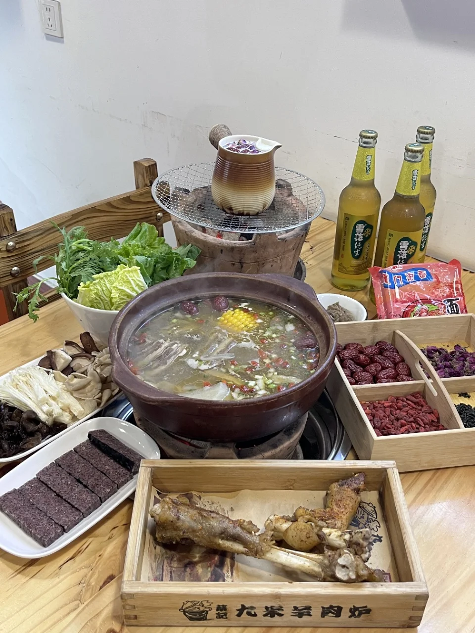 暖胃神器！这家羊肉炉，我锁了！