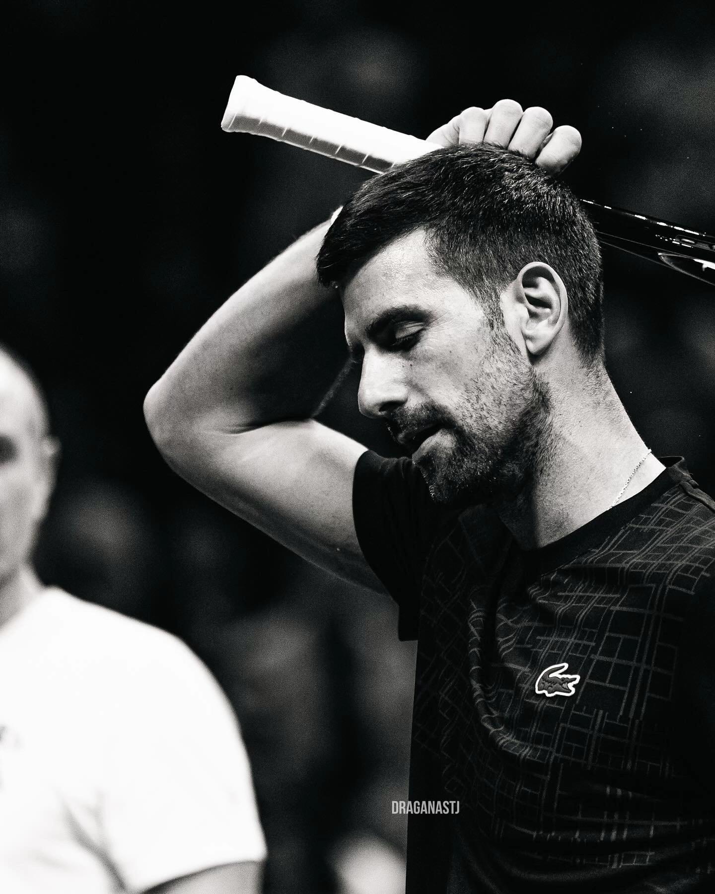 这也太帅了吧🥰 黑色穿上果然霸气 cr: draganastj photo