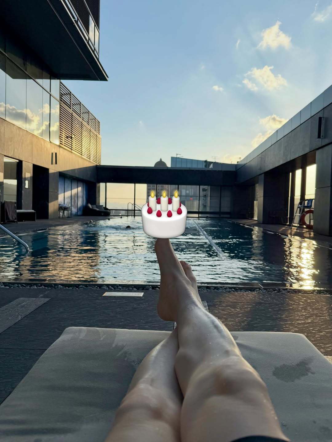 “CB百蓝_。260603李赫宰 IG更新：2026.06.02 祝我们E.L.