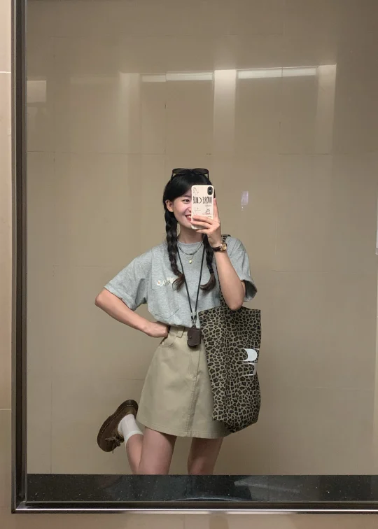 简单舒服！基础款也可以很好看呀～