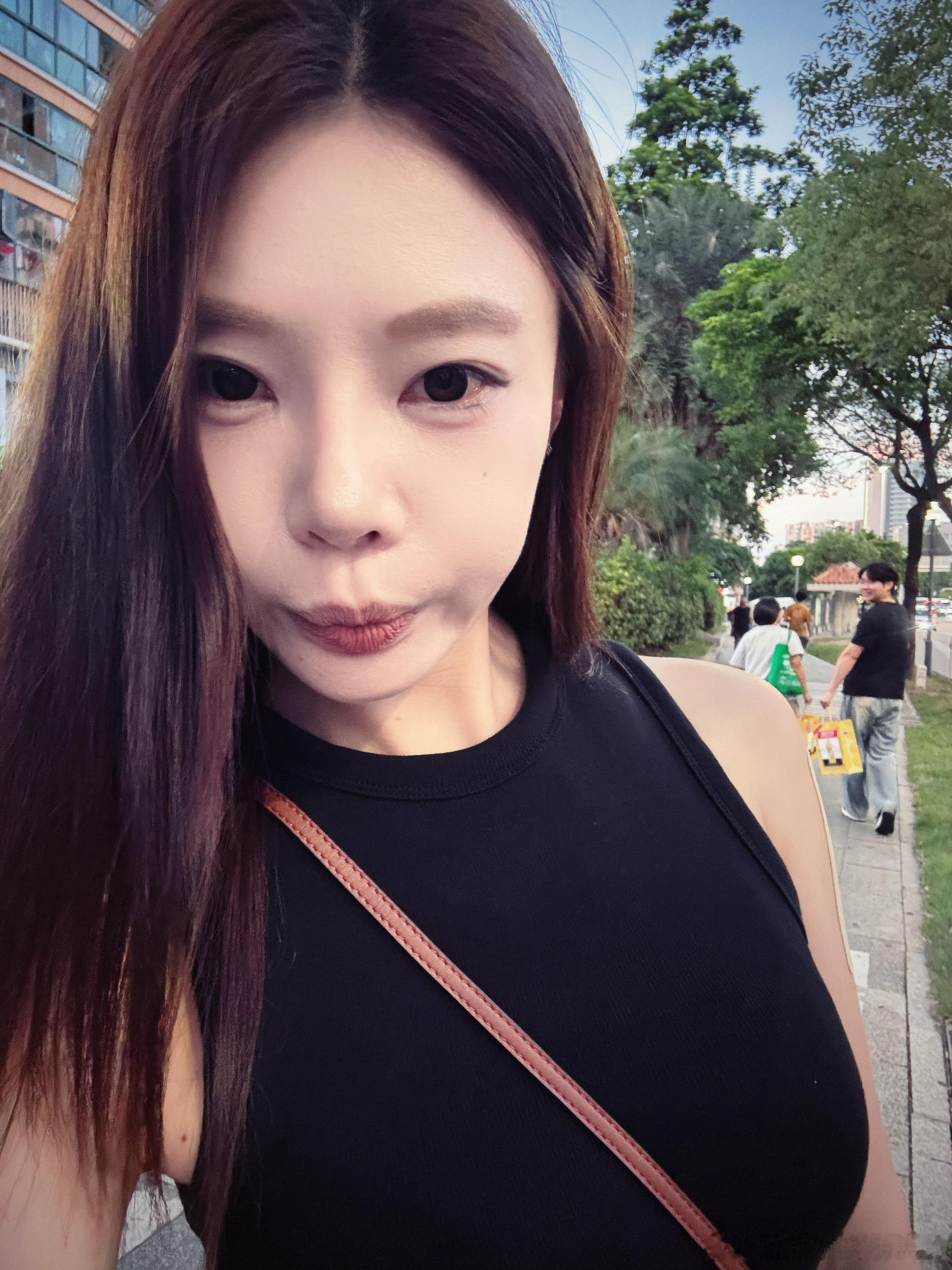 领导请吃烤全羊说喝茅台茅台就茅台 怎么还王子？😭 ​​​