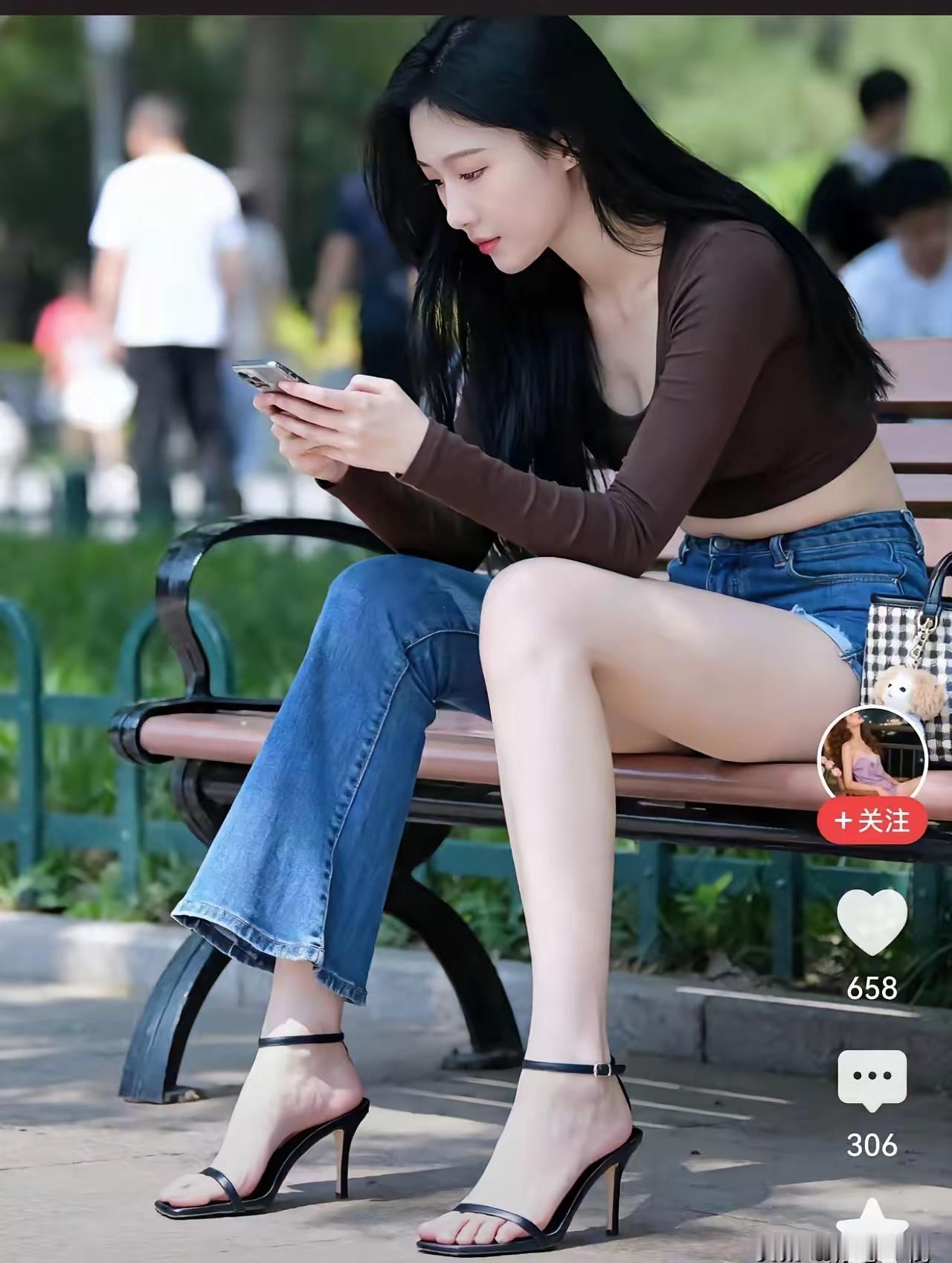 你想对这位穿着打扮的美女最想说的一句话是什么？