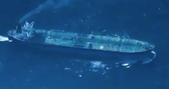 1月21日，美军又扣押一艘油轮，该船去年12月从中国出发！这下事态严重了。
 