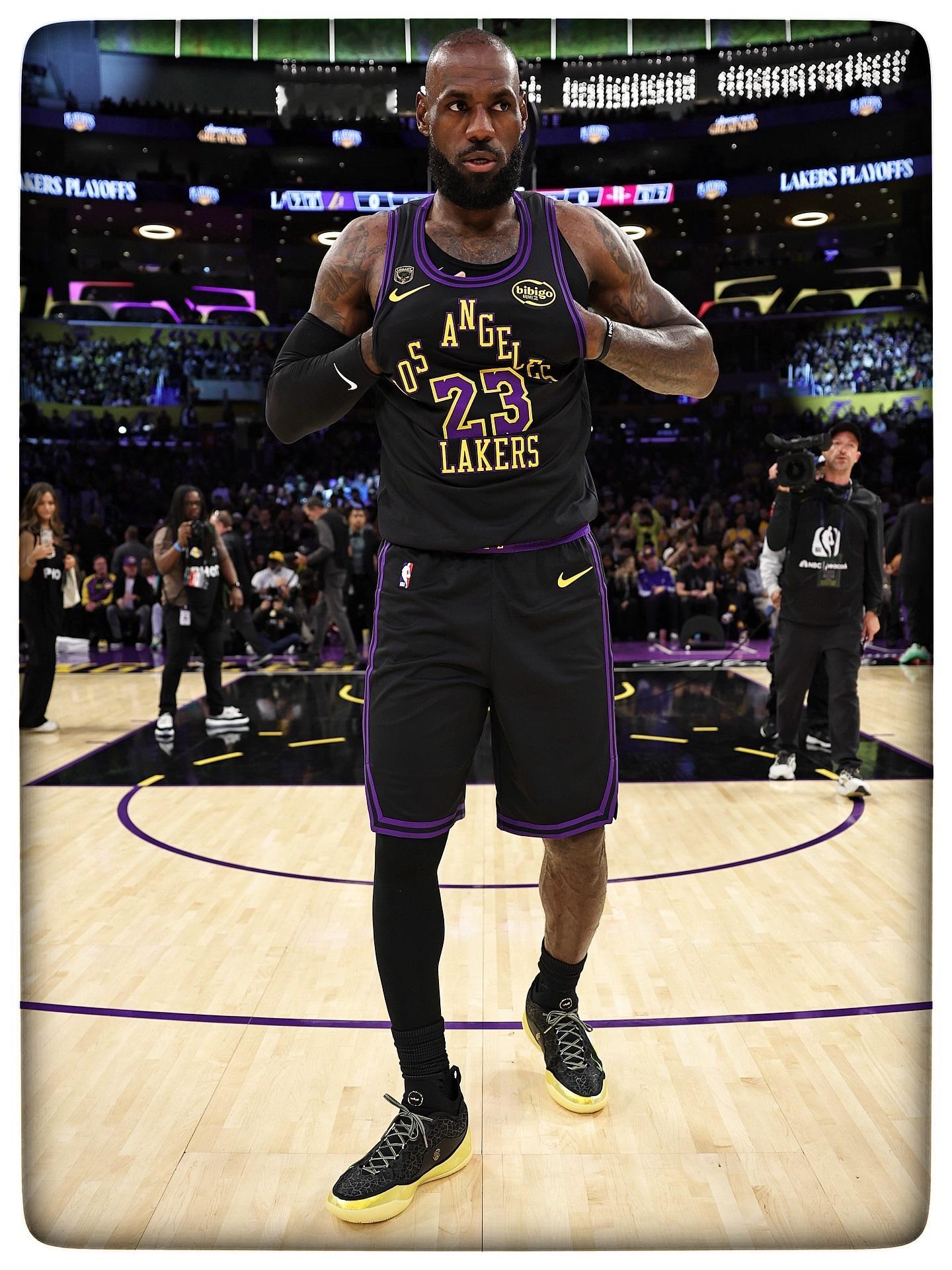 湖人2比0火箭 比赛剪影火箭vs湖人湖人2比0火箭