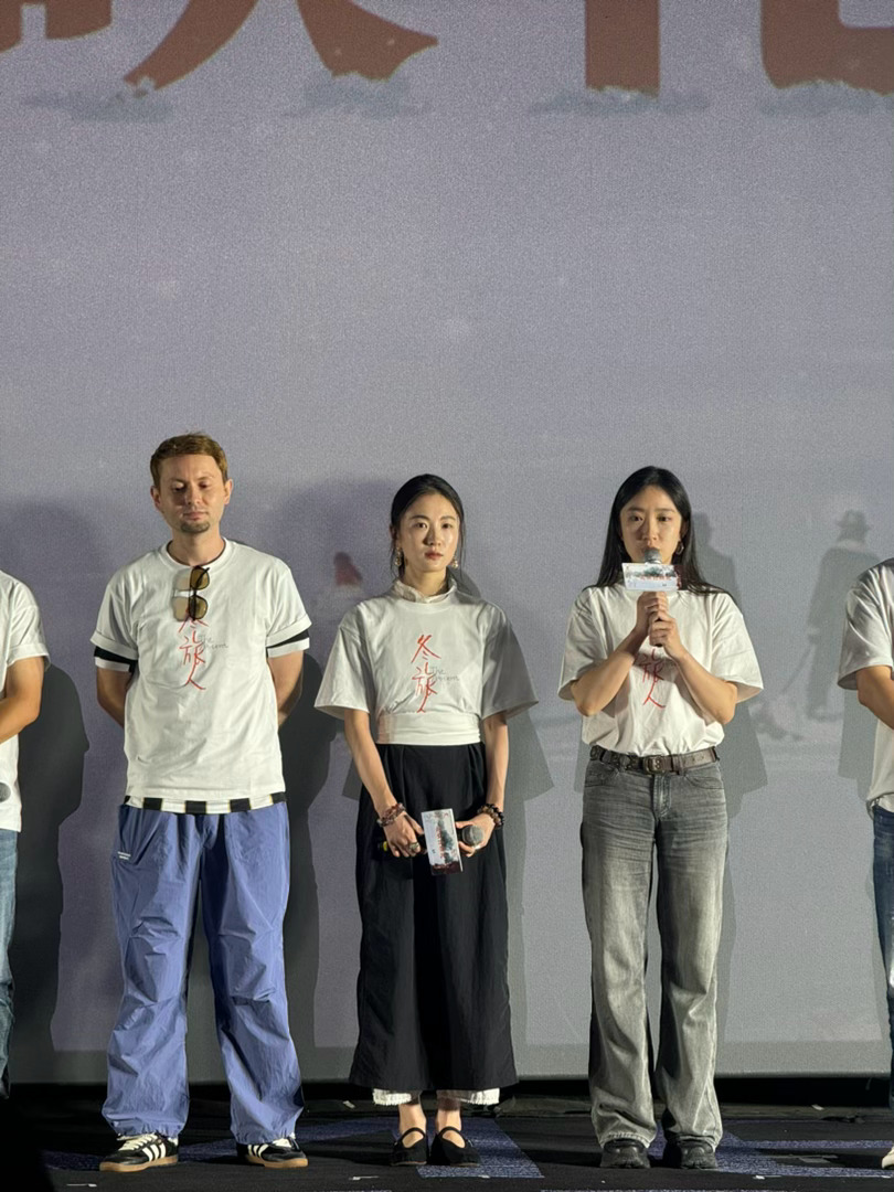 如果人生分四季，有的人早早就进入的冬天，哪怕外面艳阳高照，生机盎然，他们的内心都