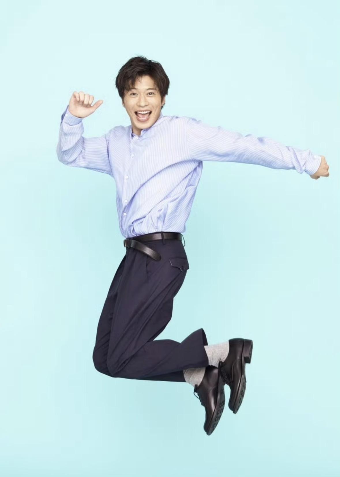 日本男演员田中圭靠打牌还清上亿债务
田中圭因为被传和女演员永野芽郁出轨（现在还死