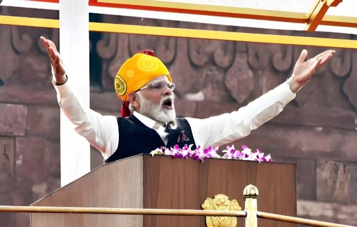 莫迪的民族主义之路还能走多远？
        新德里爆炸放印度电影里也许连开场