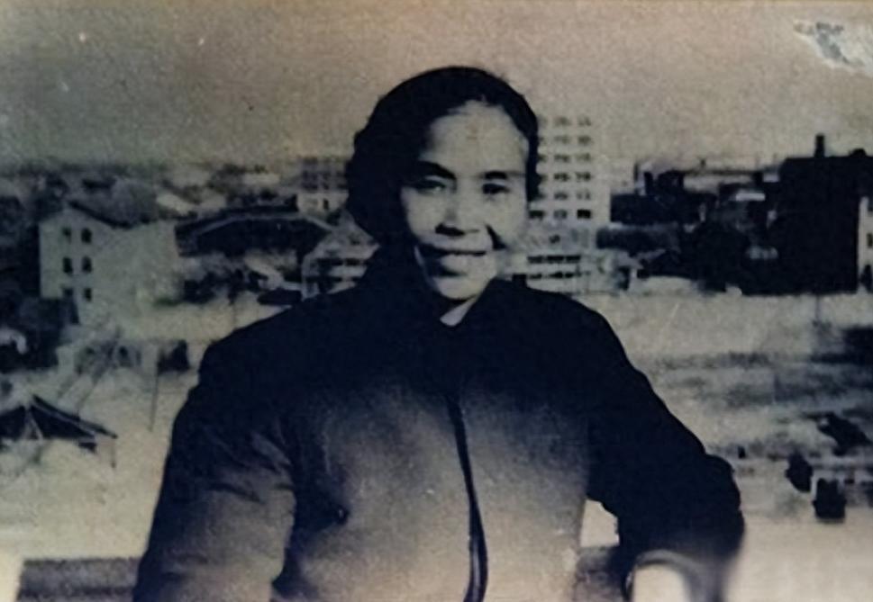84年贺子珍知道自己时日无多，对李敏说：我看到毛主席向我招手
“妈，您感觉怎么样