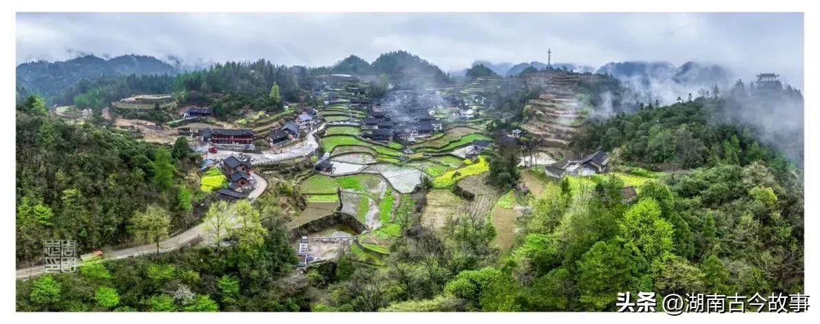 湘西州吉首市惊现家庭村！

在吉首市有个古寨（家庭寨、江德寨）。是明朝时期乾州古