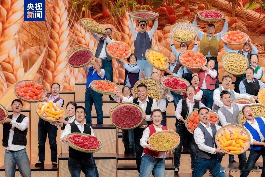 总台马年春晚完成第二次彩排！

1月25日，中央广播电视总台《2026年春节联欢