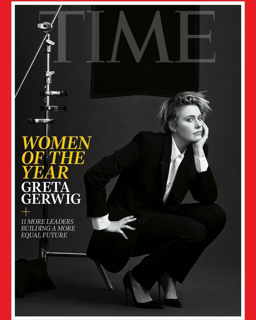 Greta Gerwig 亮相时代杂志封面，获封年度女性称号，凭借芭比一举成为全