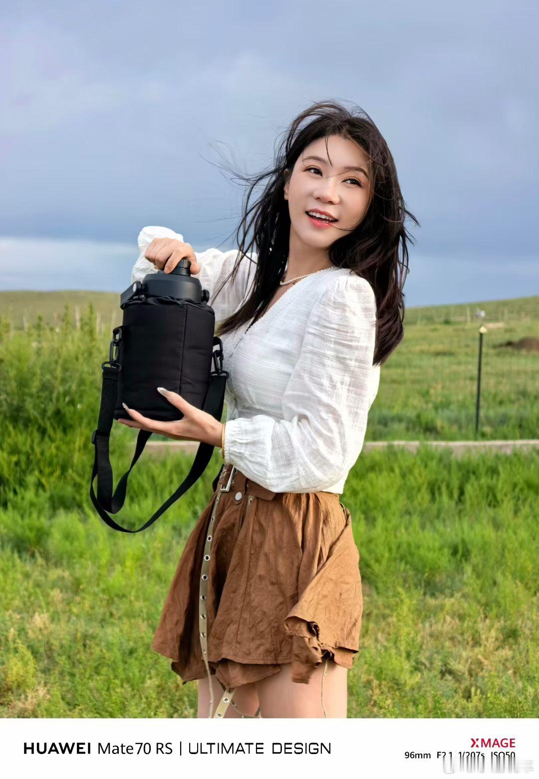 昨晚睡得真好，您呢？开始化妆啦，今天去沙漠嗨～ ​​​