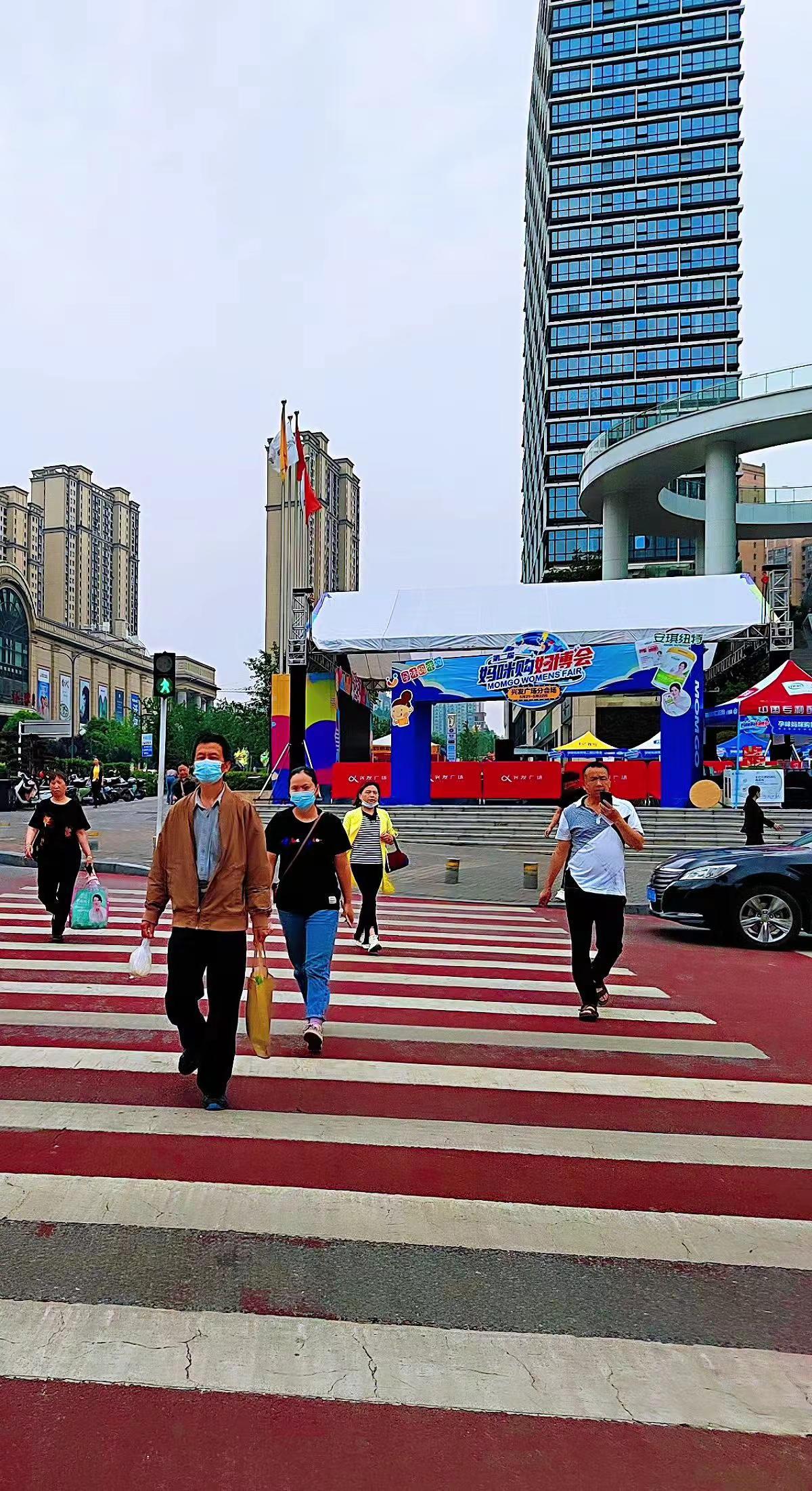 地标建筑 熟悉的城市 这个城市是哪里