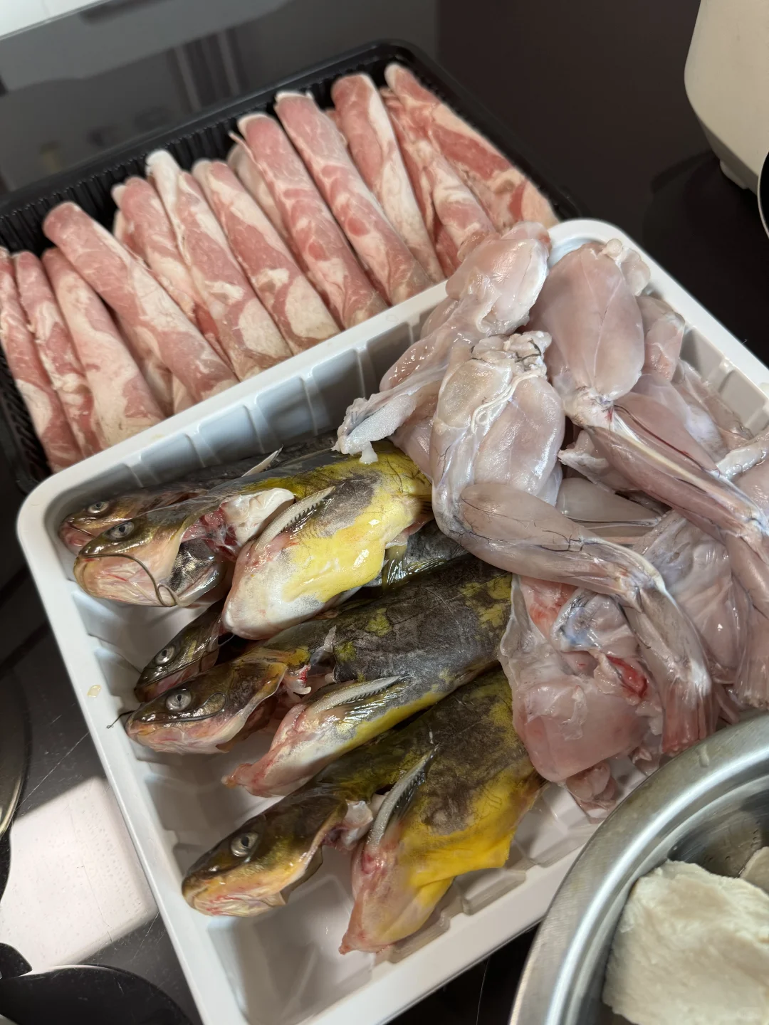 黄辣丁火锅