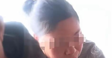 浙江慈溪，女人躲在隔壁人家二楼整整14年，丈夫苦苦找了她5110个日夜，到头来才