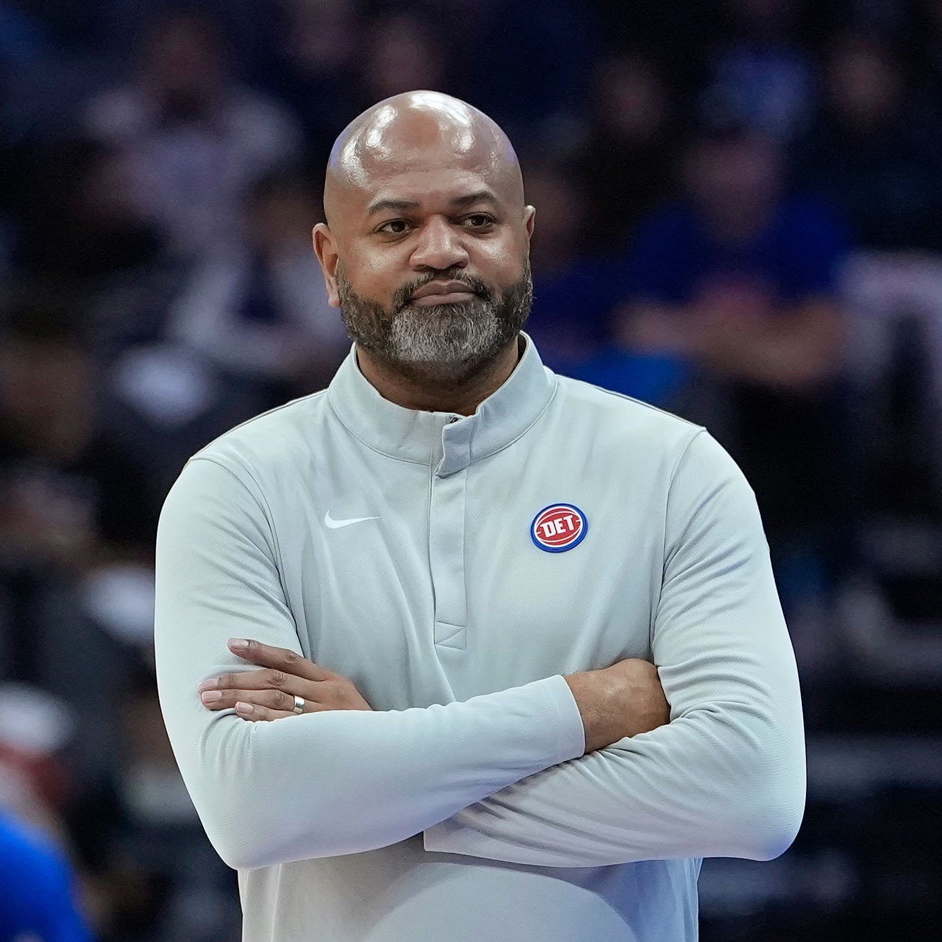 三则NBA管理层人事任命。炒掉尼科·哈里森之后6个月，独行侠雇用乌杰里担任篮球运