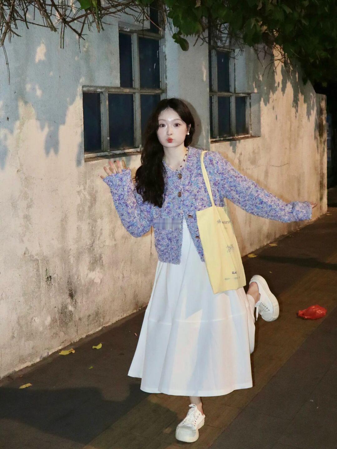 微胖女孩秋天的漂亮衣服也太多啦！！！