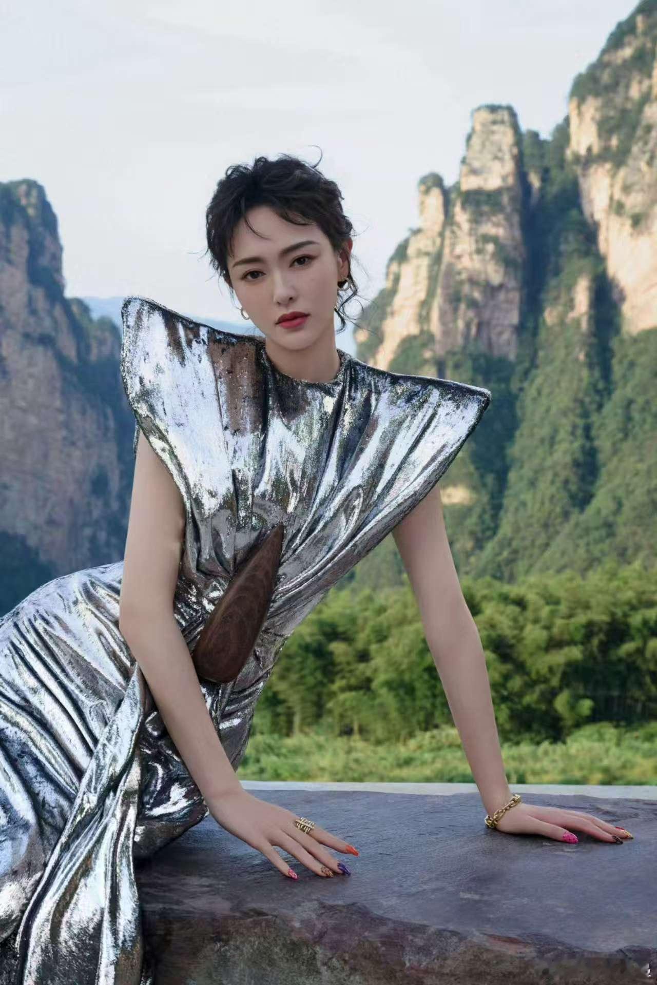 唐嫣工作室出图审美好吧好吧 ​​​
