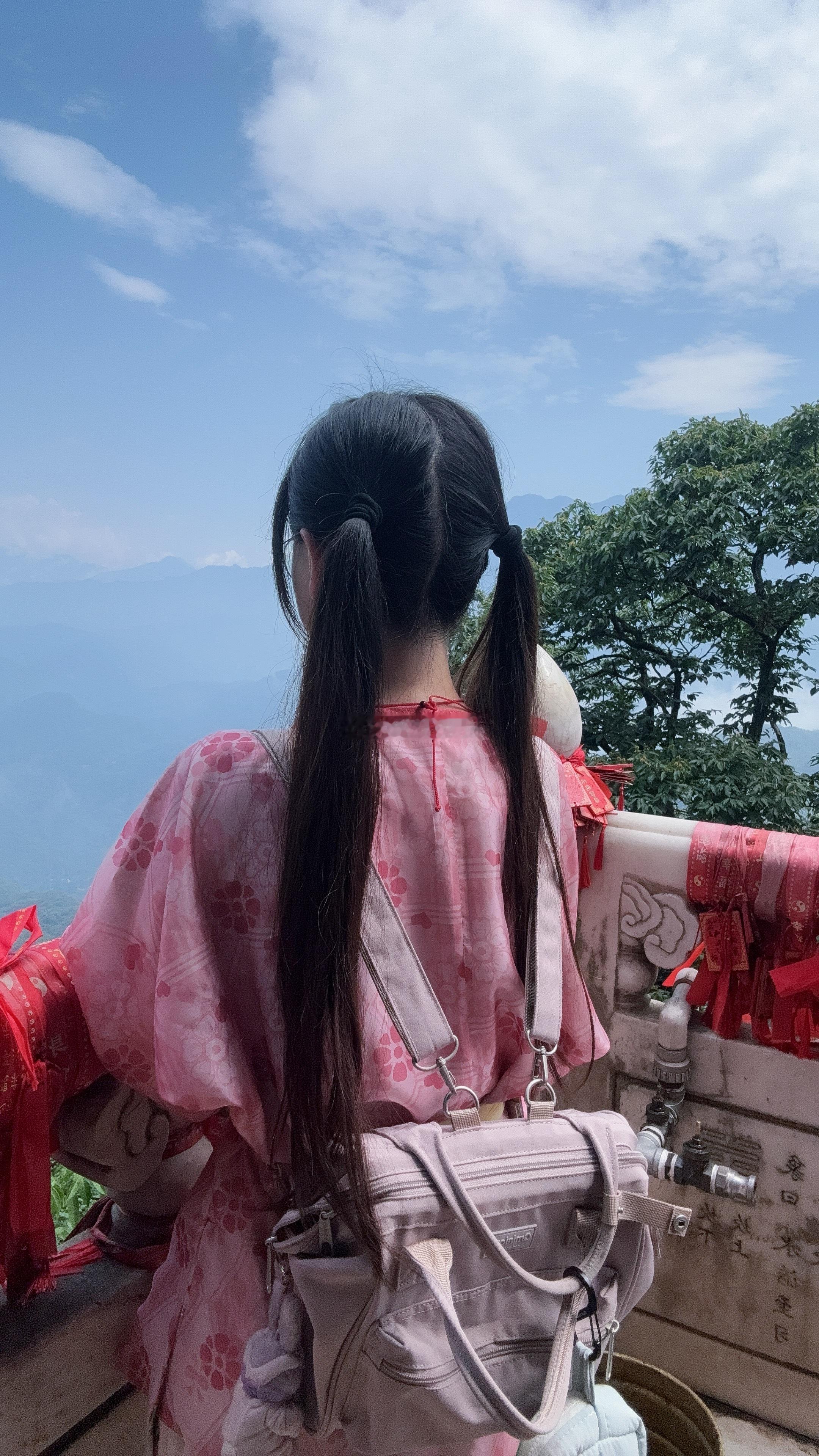 登顶了 都江堰·老君阁