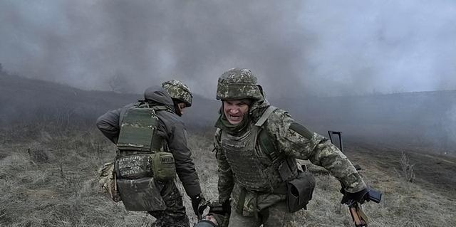 难怪俄乌打了3年，美媒公开后普京才知道，美军“杀死”上万俄军

战争一开，美国情