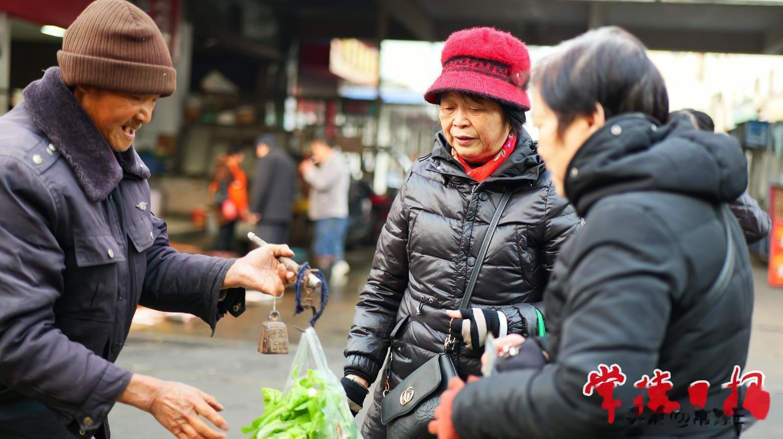 火车站农贸市场：一座城的生活脉动