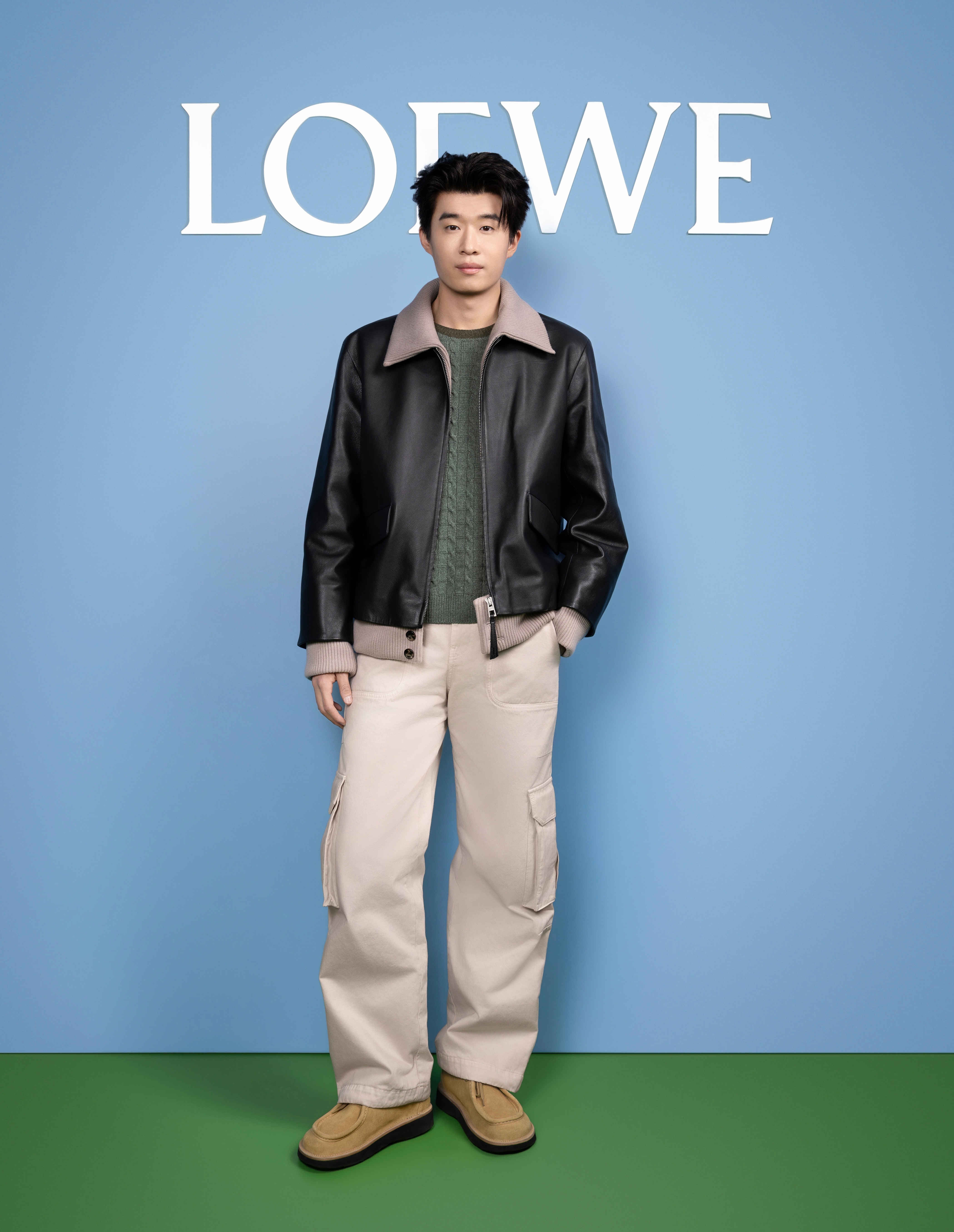 LOEWE启幕之夜官方出图：惠英红、陈都灵、胡一天、雷淞然、刘奕铁、张呈、展轩、