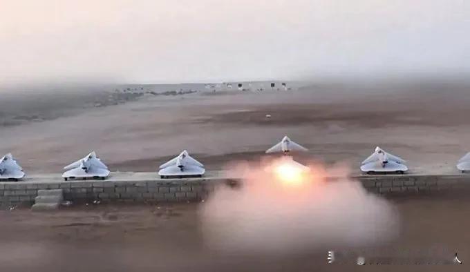 伊朗刚刚对多艘美国军舰发动无人机协同袭击！很多人以为，是伊朗率先破坏停火、主动挑