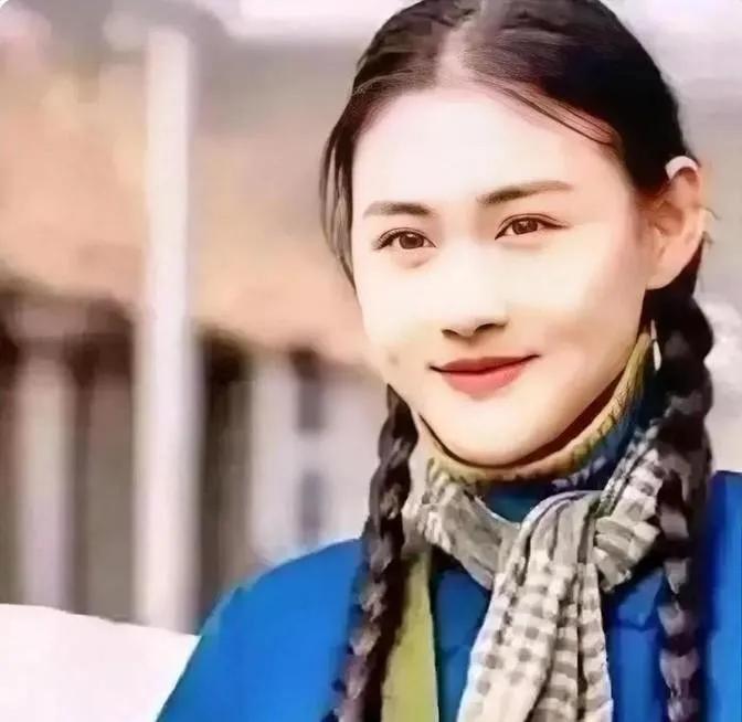 说起来那笔钱在当时真不是小数目，够一家人过好几个月。生产队会计室的门锁被撬了，5