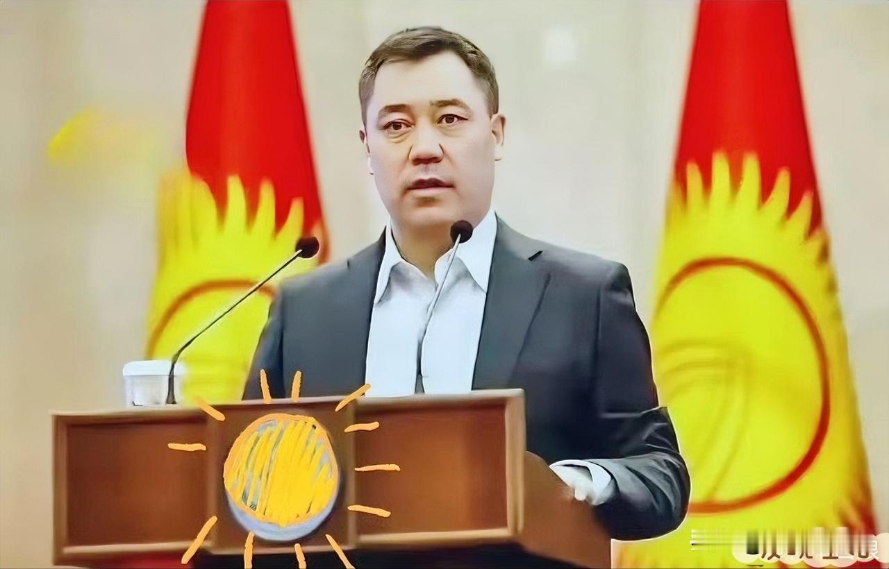 吉尔吉斯斯坦总统扎帕罗夫自称是汉将李陵的后代。

扎帕罗夫2023年访华曾在多个