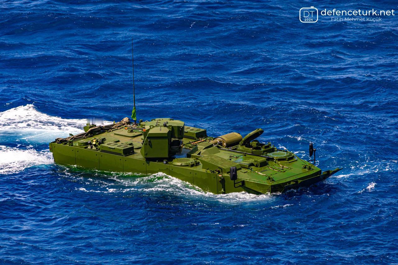 土耳其在北约演习中展示了战略力量投射。
土耳其武装部队在境外6,450公里的距离