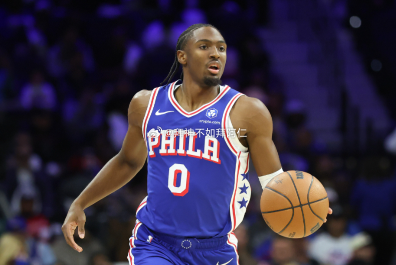 NBA常规塞，76人今日客场118-135不敌开拓者。本场比赛，76人上半场还6