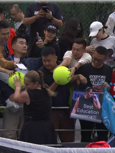❗️Best Education Jelena❗️就说中国球迷有多会做海报，请为