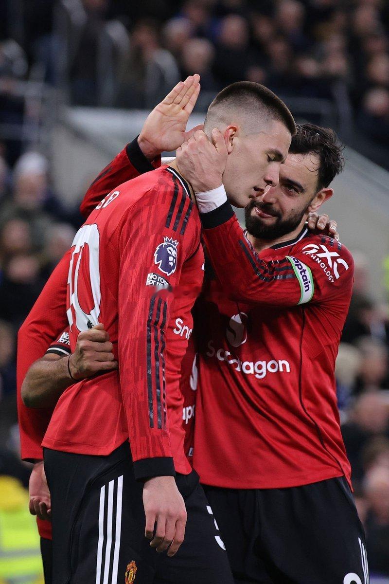 埃弗顿0比1曼联Benjamin Sesko & Bruno Fernandes