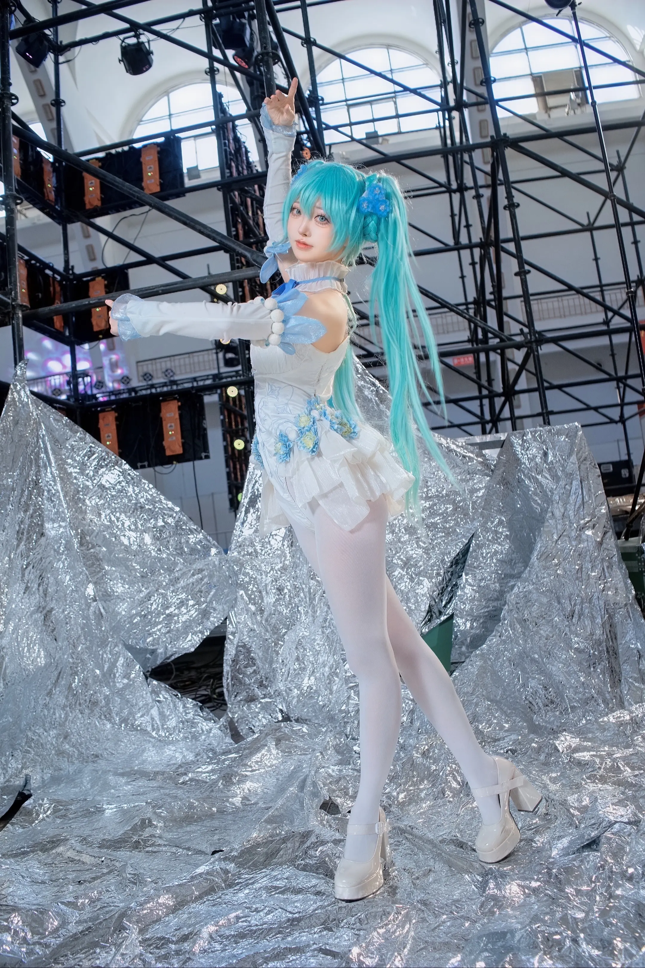 先发两张初音的场照