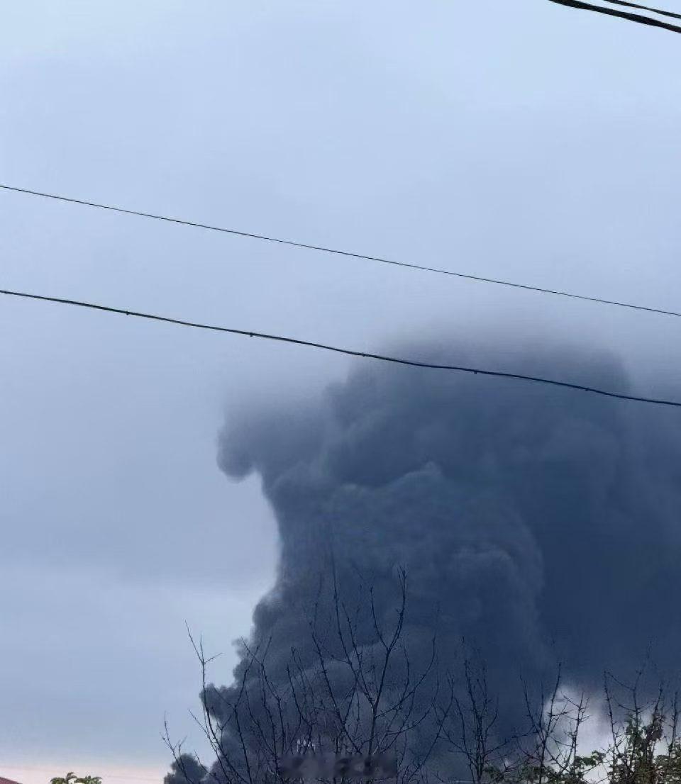🇷🇺🔥🇺🇦一夜之间，乌克兰军队击落了118架俄罗斯无人机中的110架。