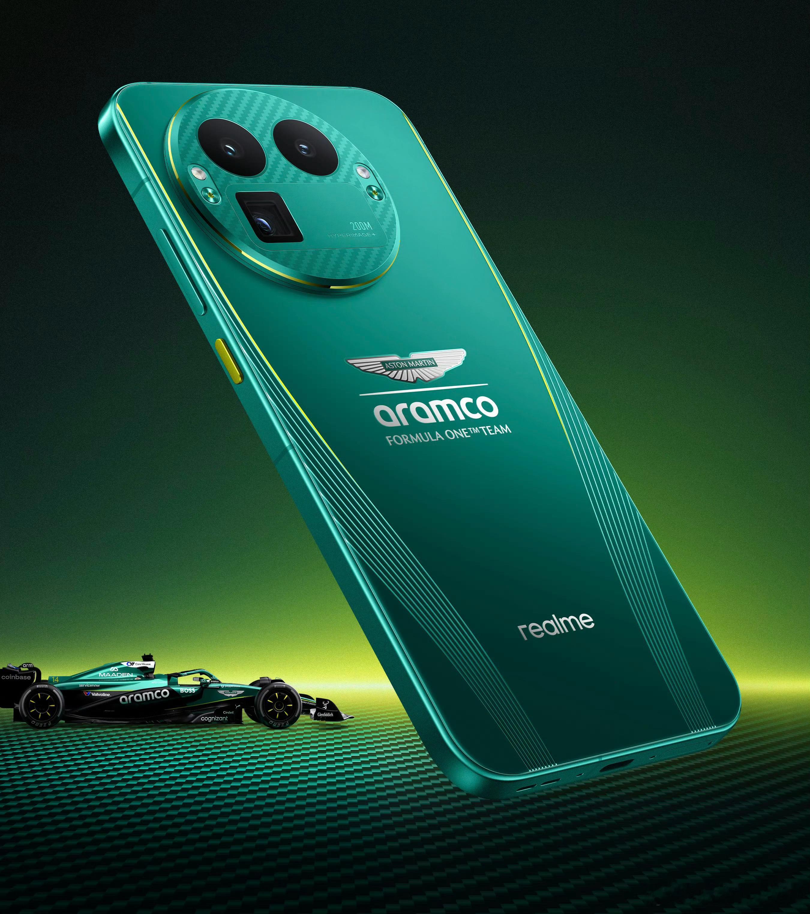 之前发布会结束预热的真我GT8 Pro阿斯顿马丁F1限量版来了，依旧通体马丁经典