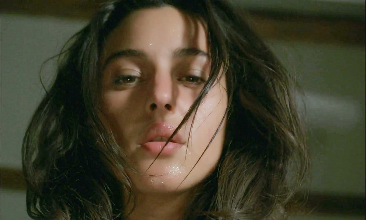 意大利国宝级美人，统一全球审美的地球球花
她是被注入人类欲望的巴洛克神祇
莫妮卡