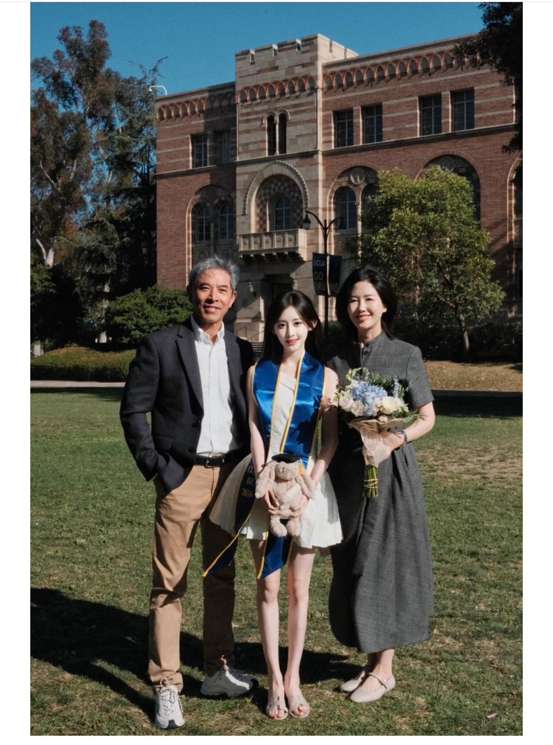 什么样的家庭和父母，才能托举出如此优秀的女孩。