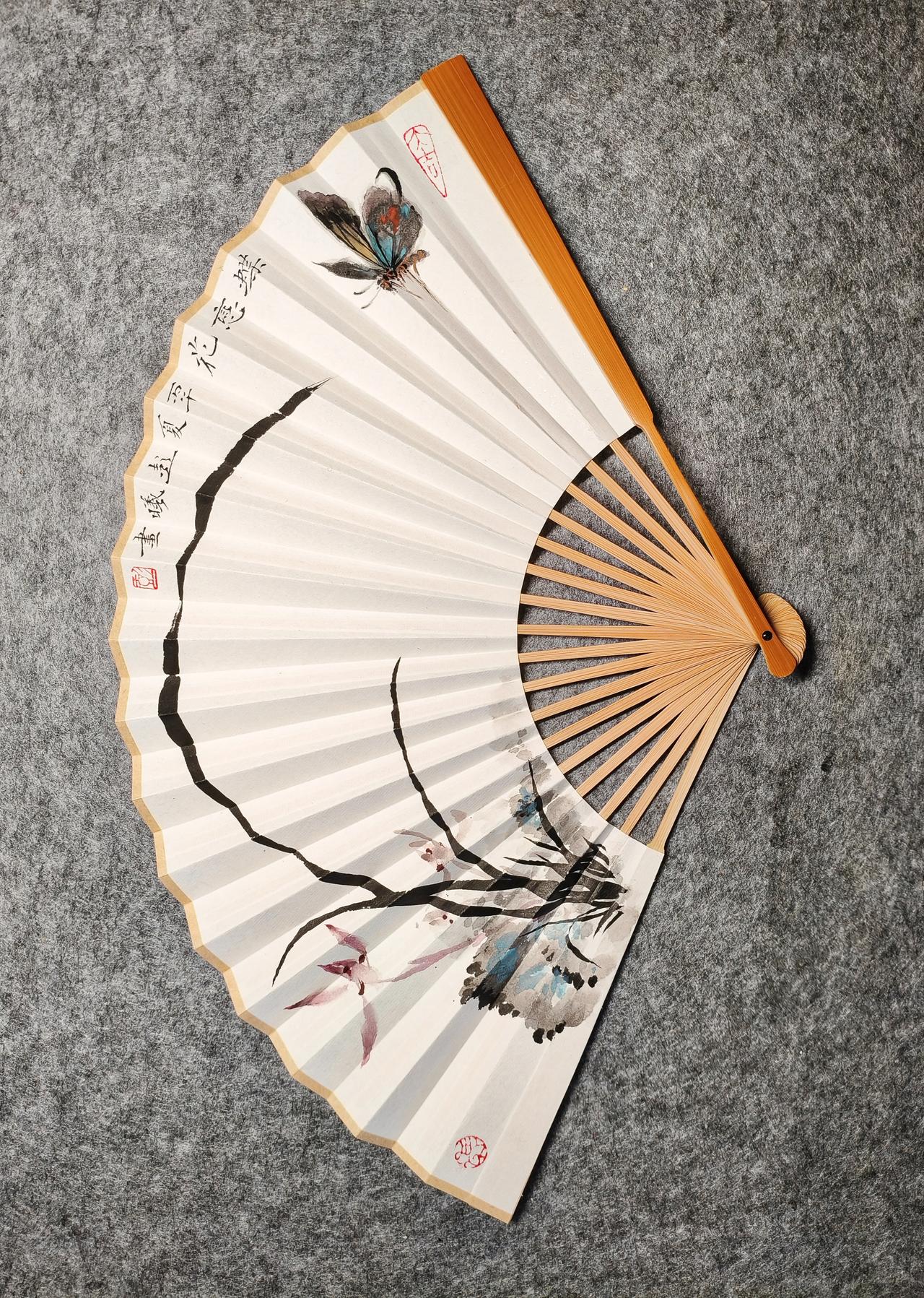 下联：狮吼霸王歌。