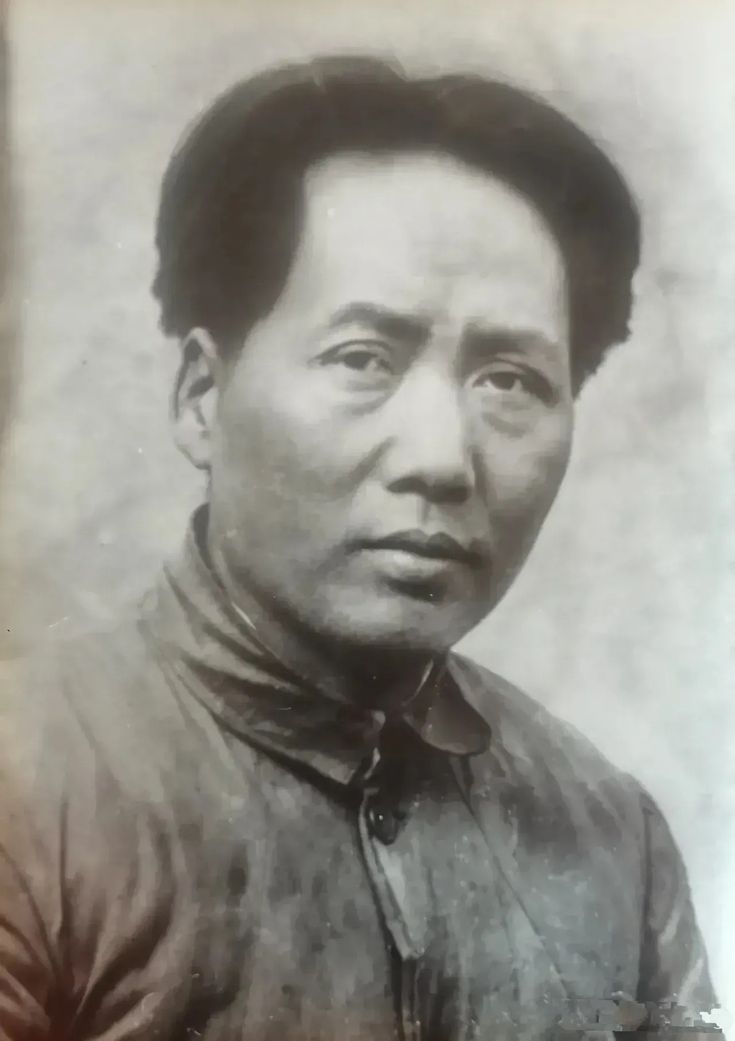 #历史影像# 初到陕北的毛主席 ​​​