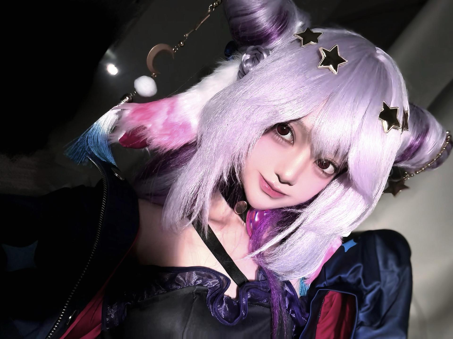 女儿心总如水。