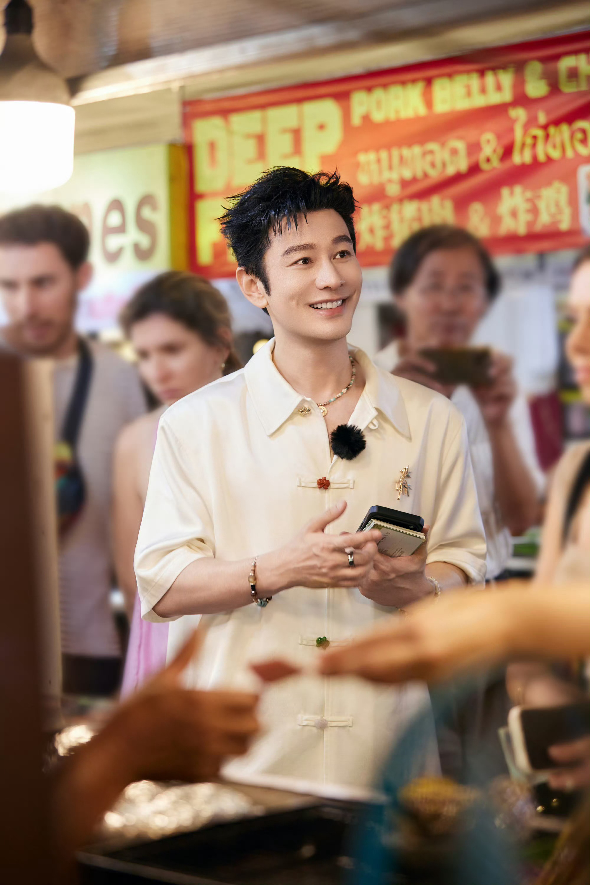 黄晓明从我要我觉得变成我要你们觉得中餐厅第十季黄晓明心境蜕变太戳人！昔日名场面金