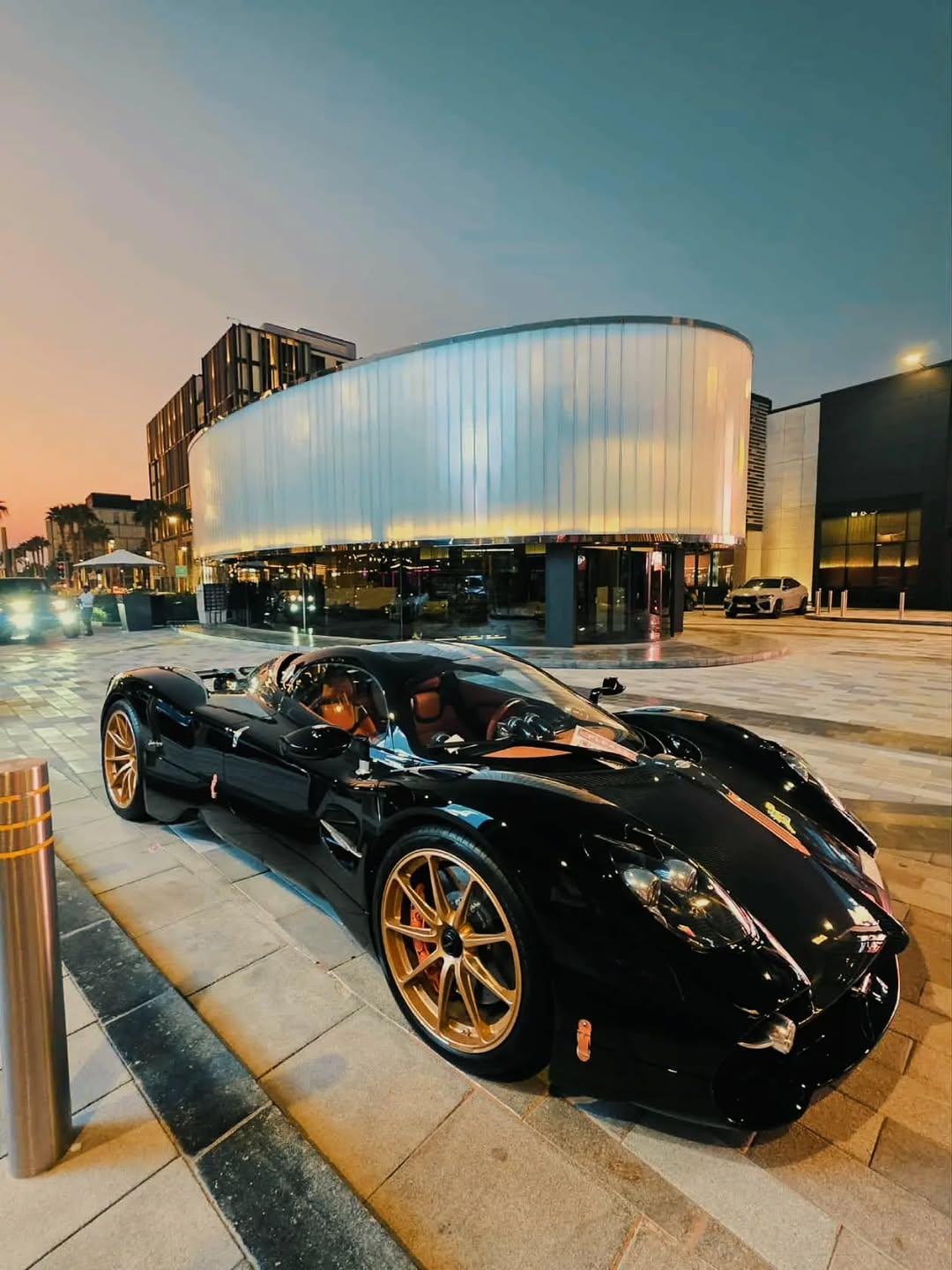 该台Pagani Utopia是为数不多交付到中东阿联酋🇦🇪