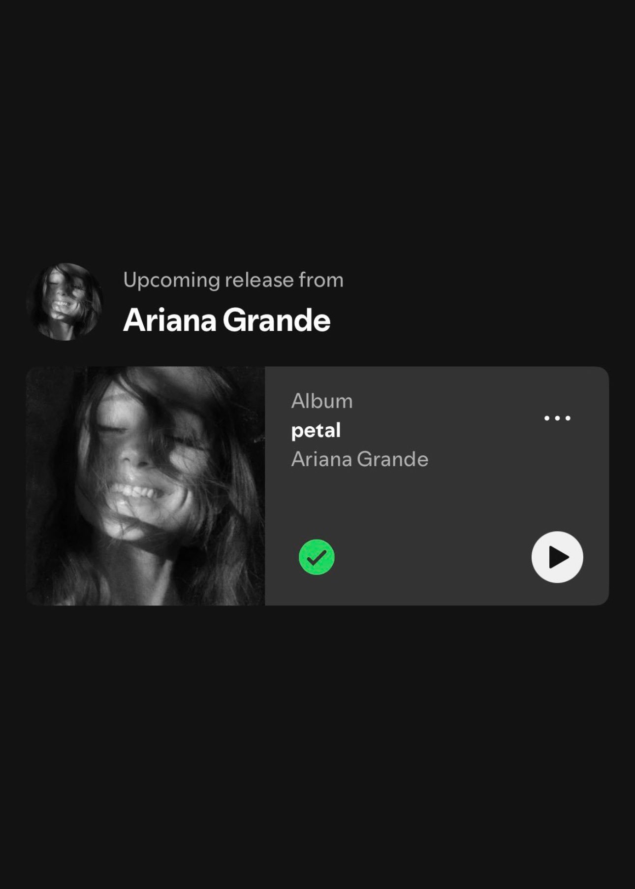 ArianaGrande 继 Spotify 在其主页上推广该专辑后，'peta