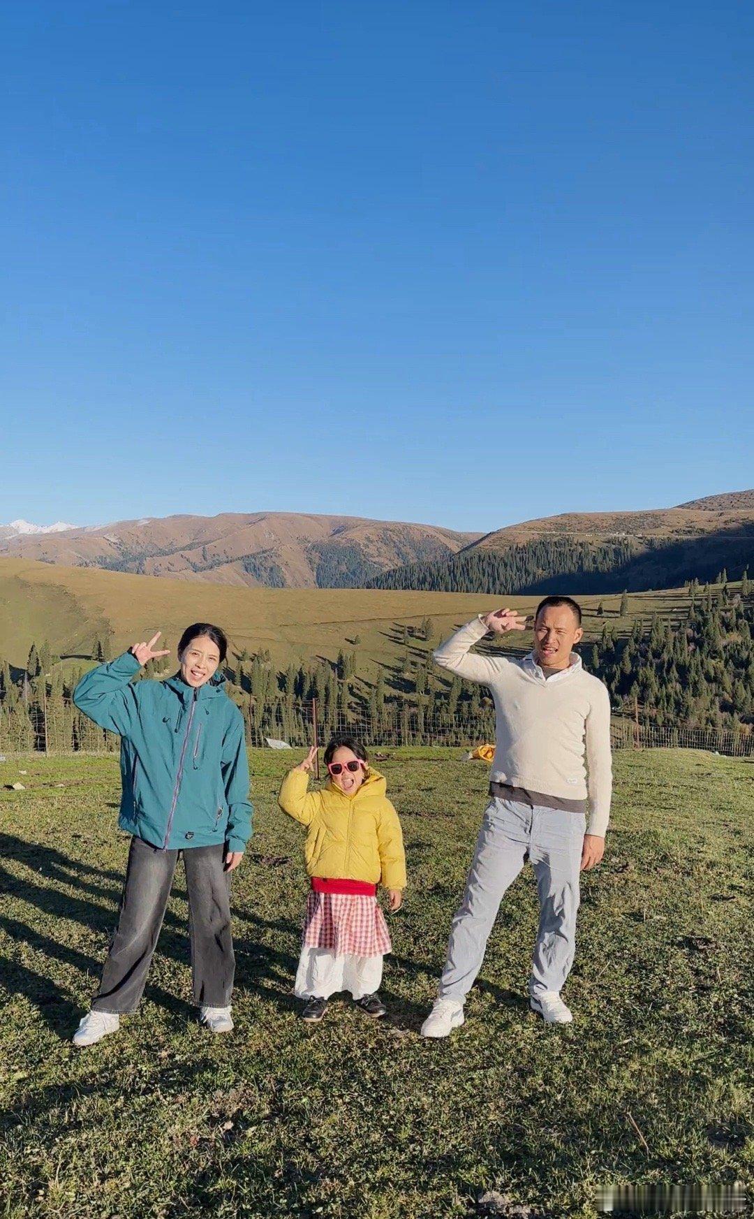 打工人没去的新疆骑手先去了 从清晨的第一单，到新疆的第一缕阳光。骑手小哥用行动，