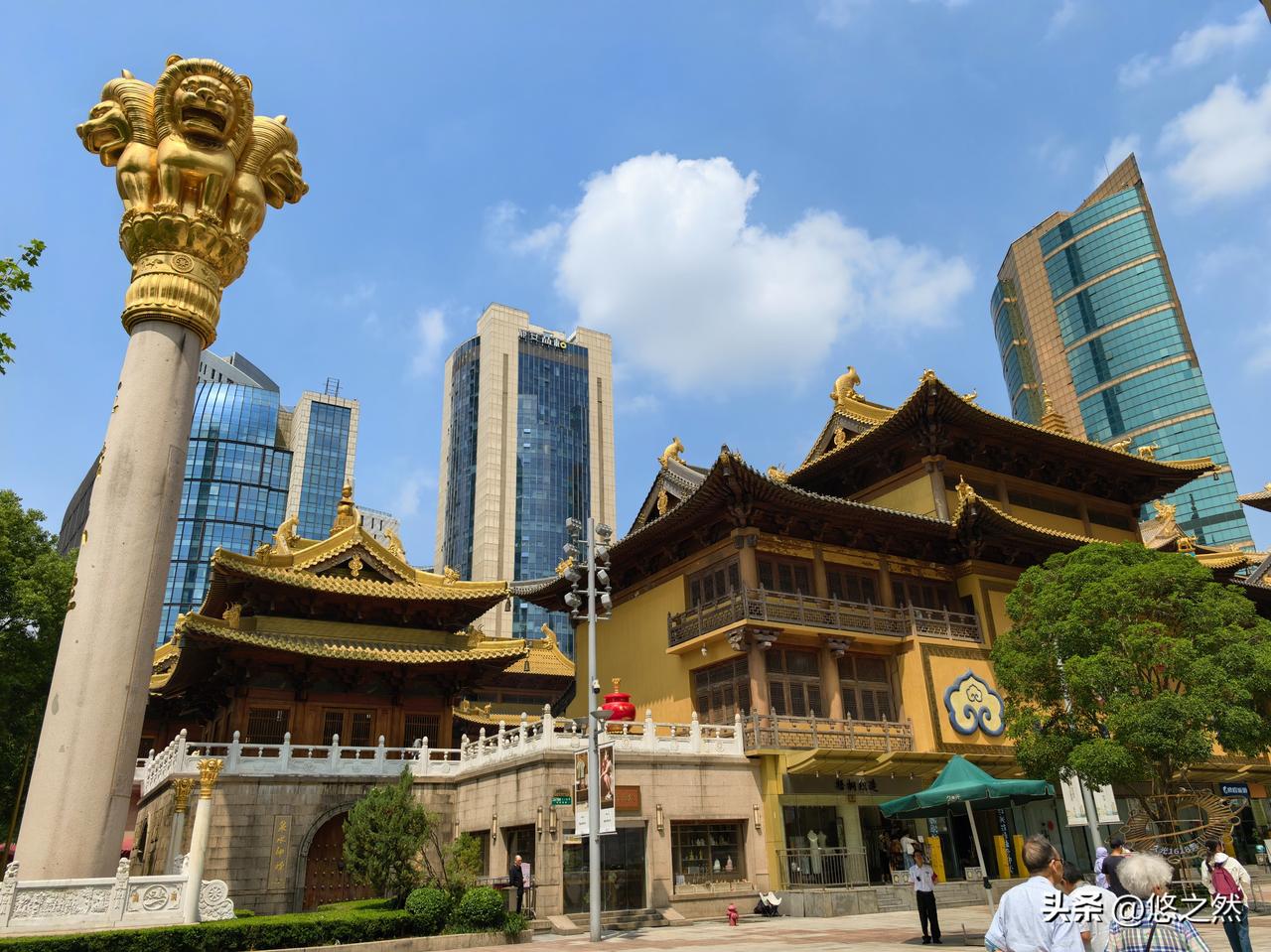 上海人均寿命领先，空气质量或是重要因素。清明节去西安旅游了几天，看到的天空总是灰