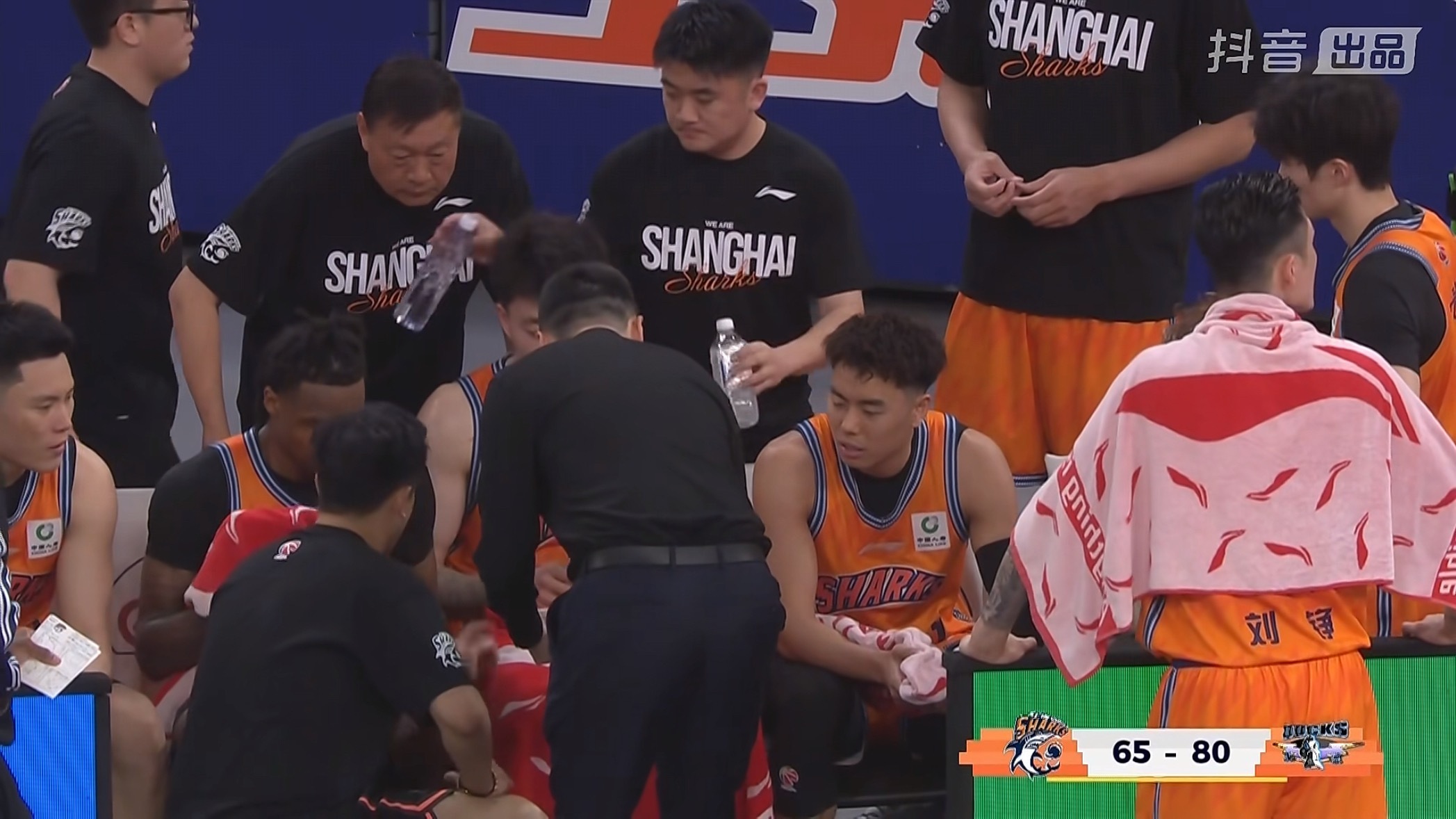 非常危险了，上海队上海男篮vs北京男篮