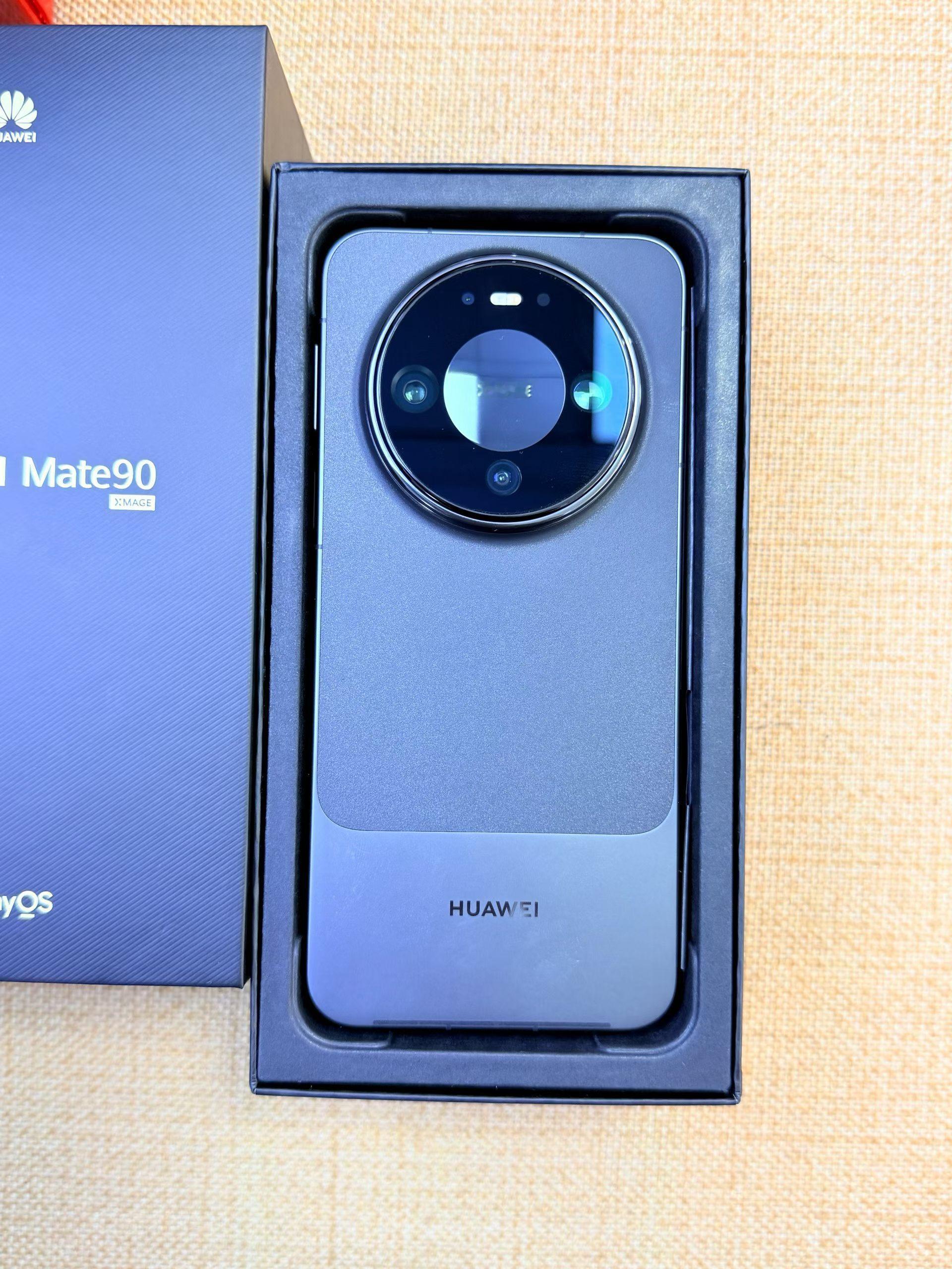 精品二手机华为Mate90 12+256G黑10月2日激活，电池效率100%，无